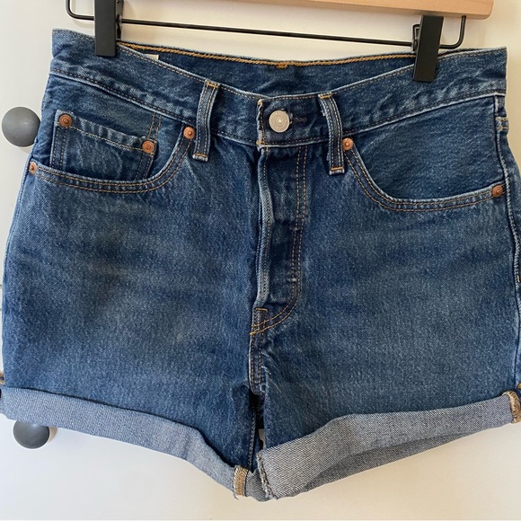 LEVIS SHORT - Picture 2 of 8